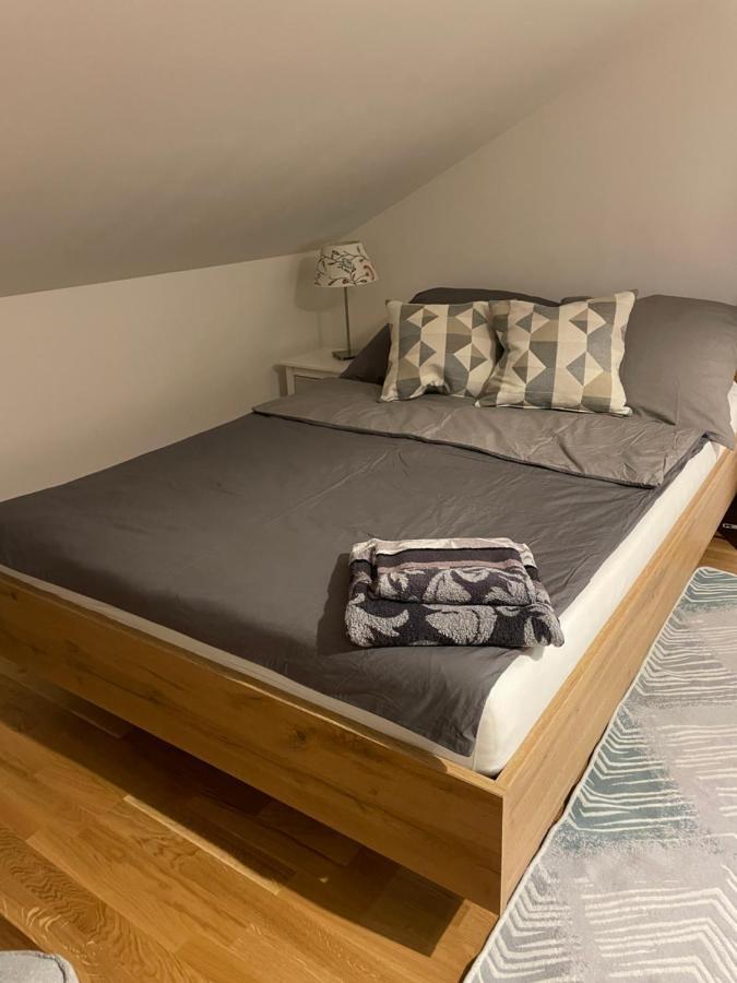Peaceful Holiday Apartment เวิร์ซบวร์ก ภายนอก รูปภาพ